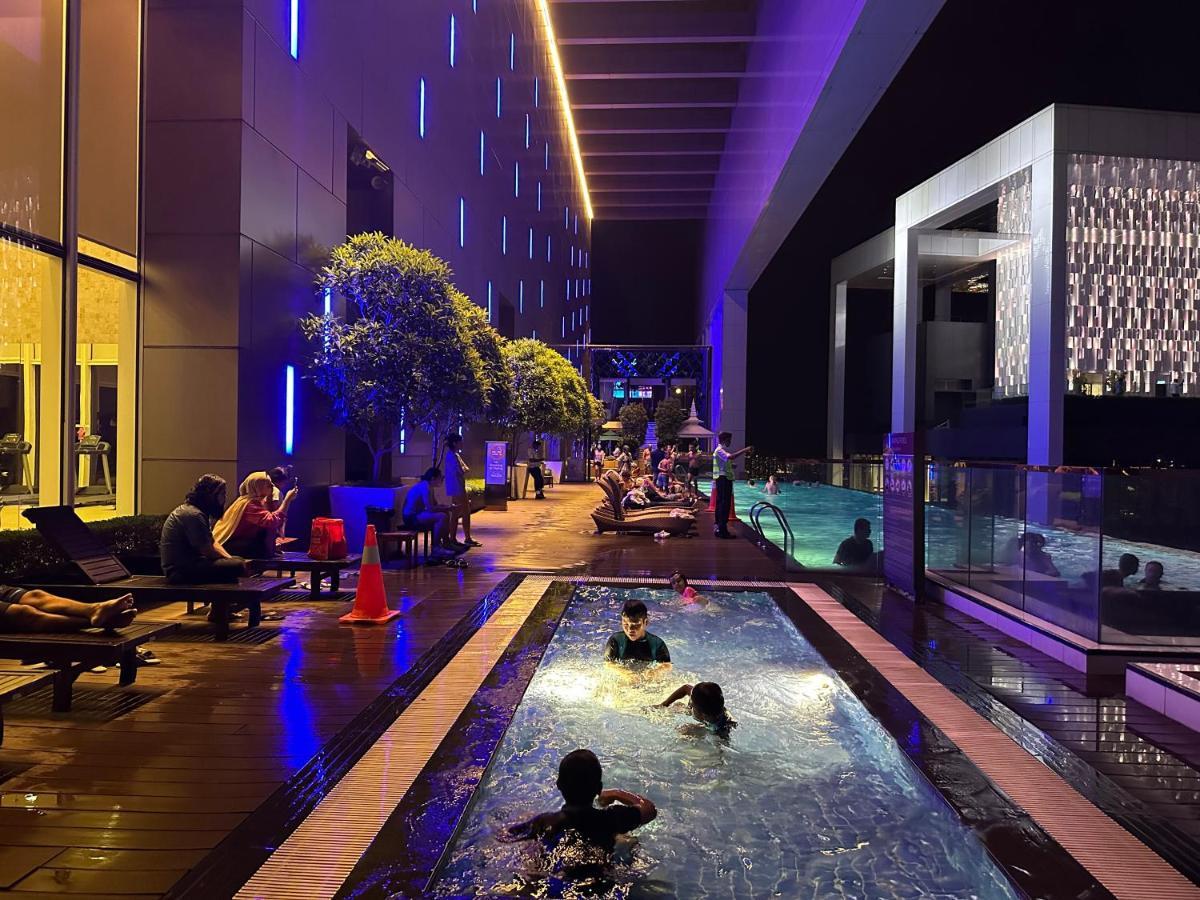 The Platinum Kuala Lumpur By Cozy White Apartamento Exterior foto