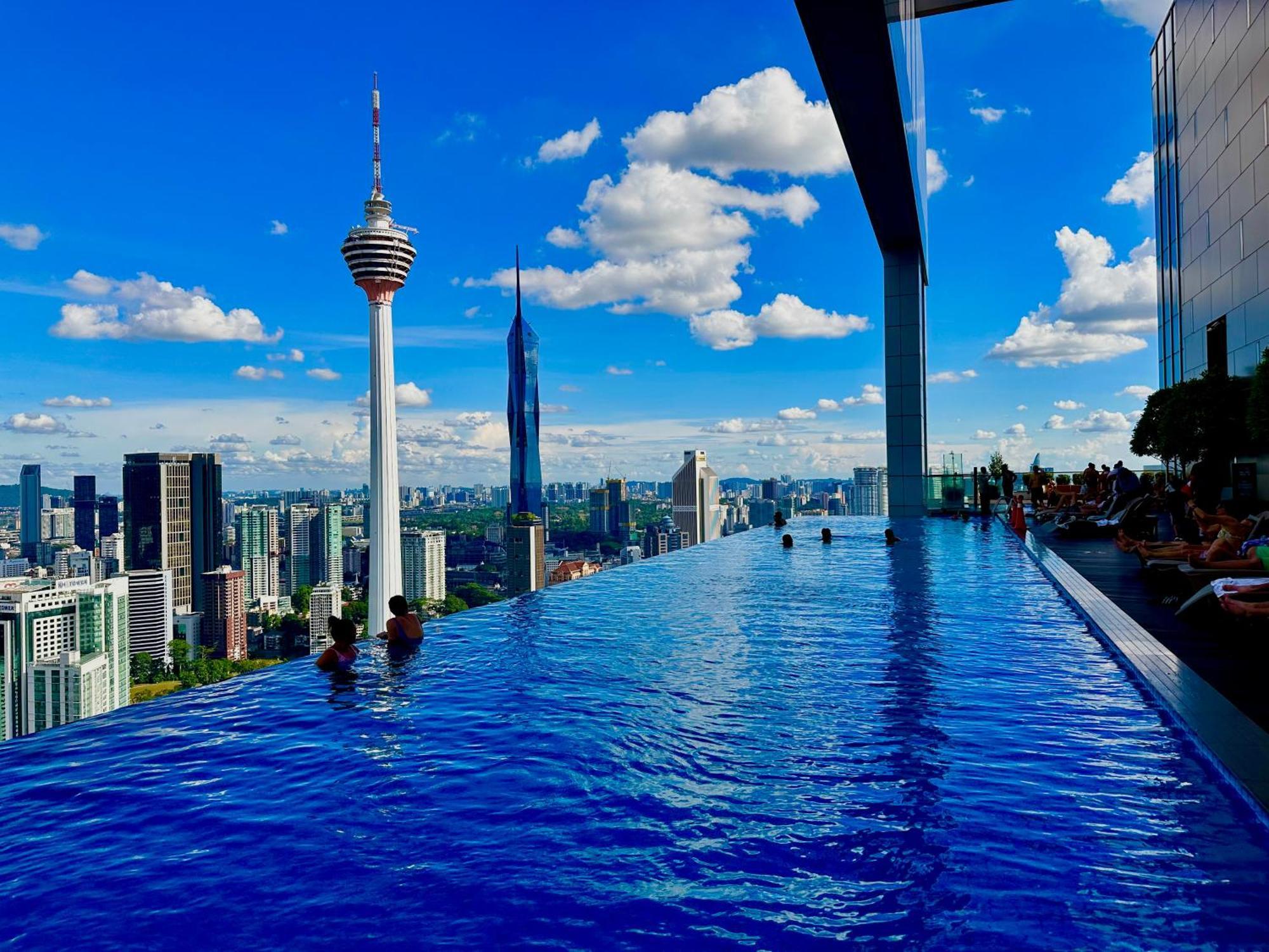 The Platinum Kuala Lumpur By Cozy White Apartamento Exterior foto