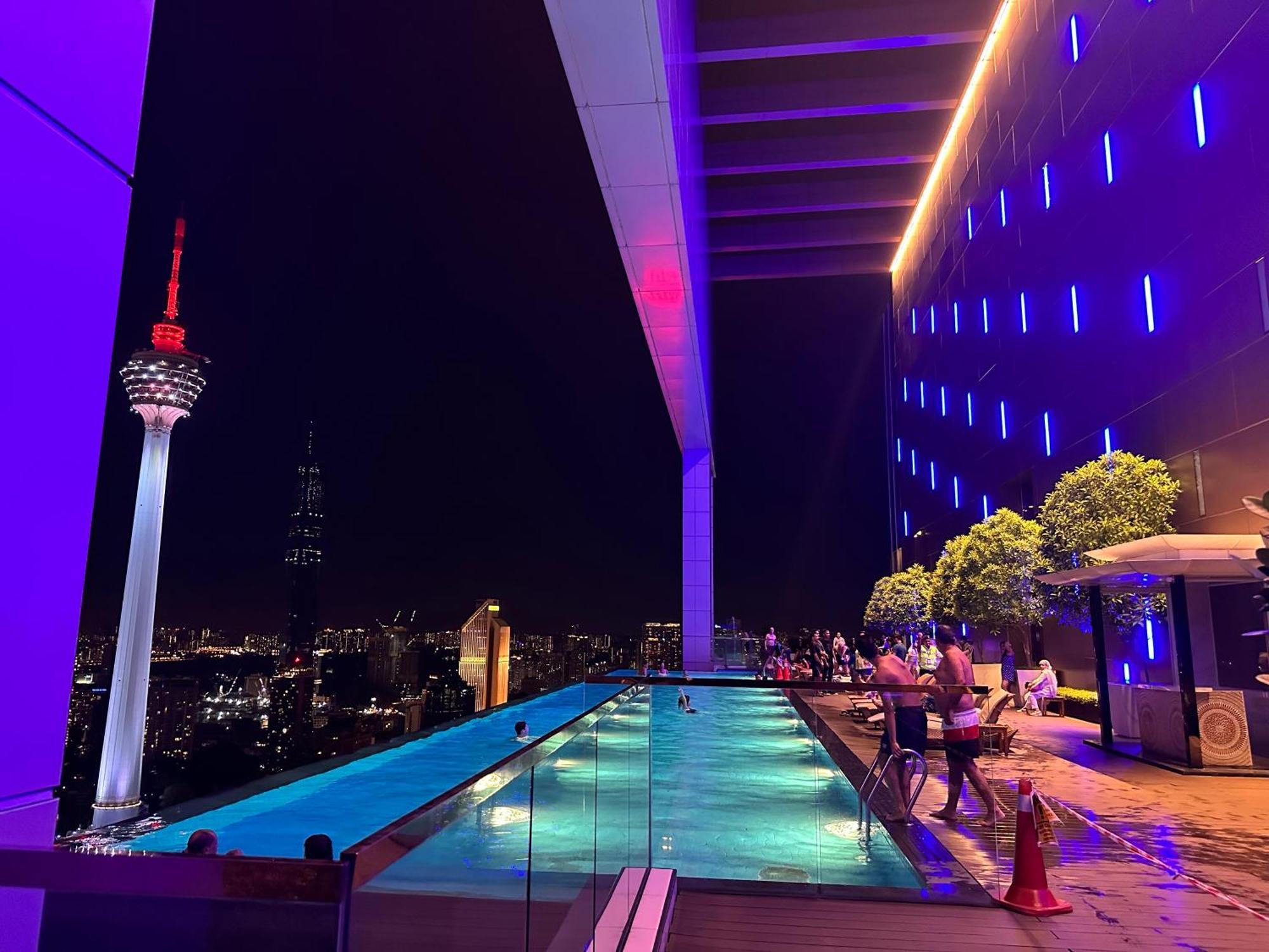 The Platinum Kuala Lumpur By Cozy White Apartamento Exterior foto